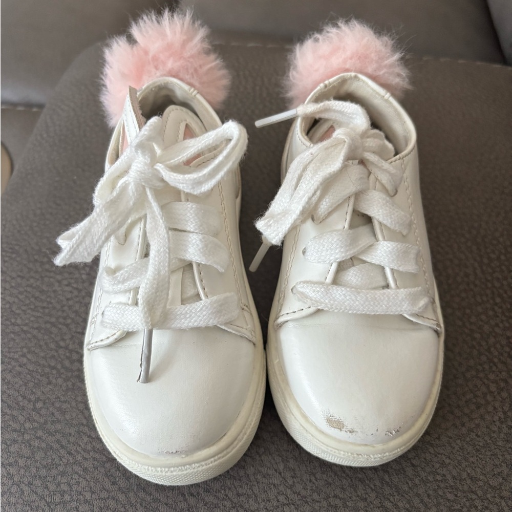 Minna parikka White Bunny Ears Shoes toddler size 5
